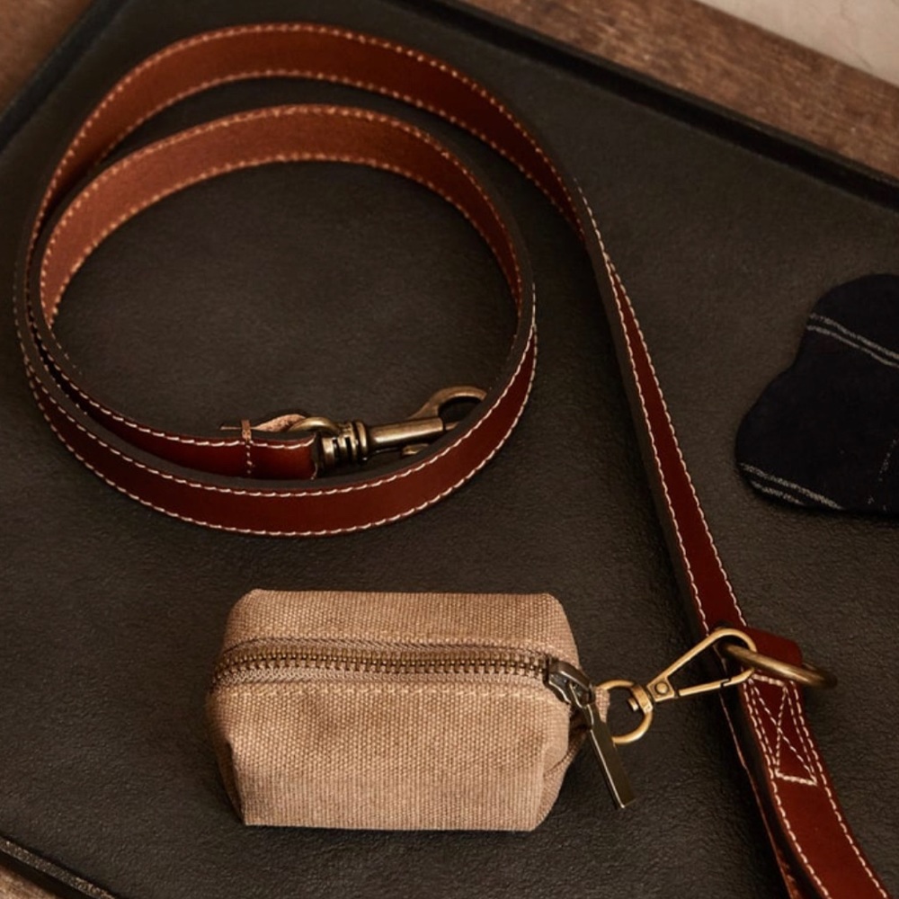 ZARA PET WASTE BAG CARRIER